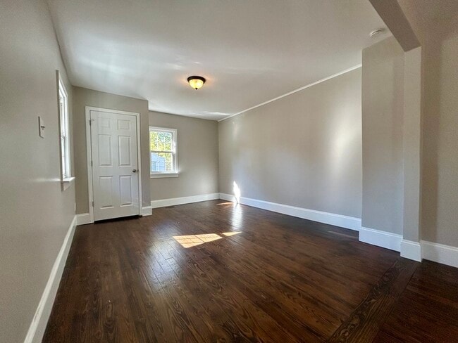 Photo - 217 Skyland Ave