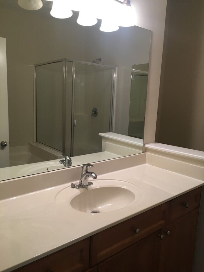 First Floor Lenox Village Condo Condo for Rent in Nashville, TN