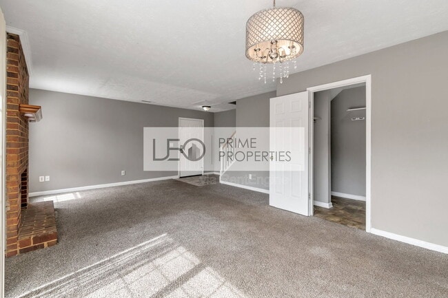 Photo - 5546 Clover Rise Ln