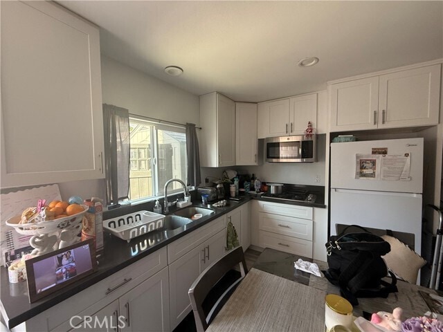 Building Photo - 2106 W 11th St Rental
