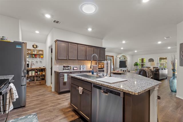 Photo - 3319 Everly Dr House