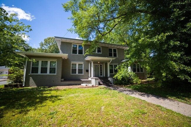 Photo - 801 E Marion St