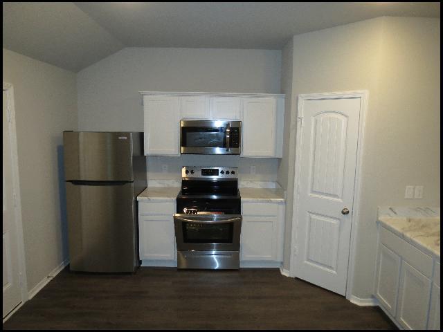 Photo - 1935 Auburn Hills Dr