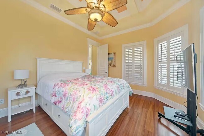 Building Photo - 3107 SE 22nd Pl