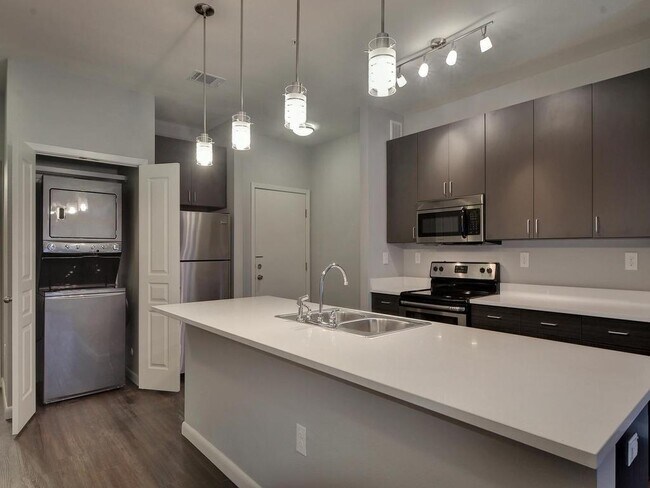 Photo - 2822 Rio Grande St Unit 202