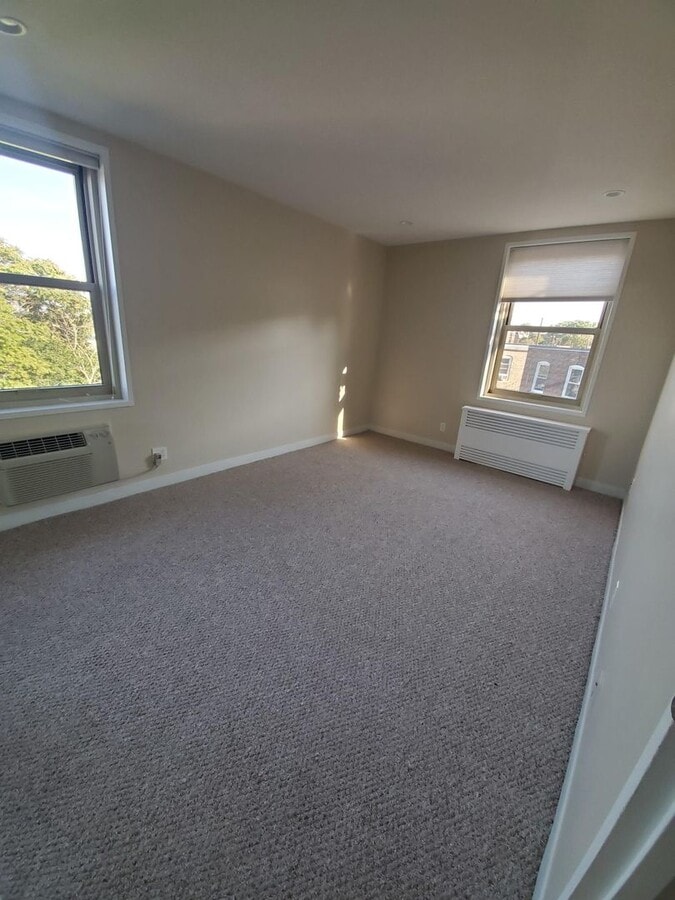 Photo - 2 bed/1 bath in Brighton