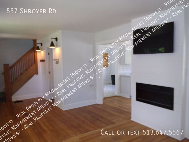 Photo - 557 Shroyer Rd