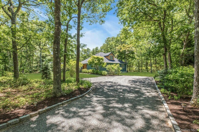 Photo - 16 Hildreth Rd S