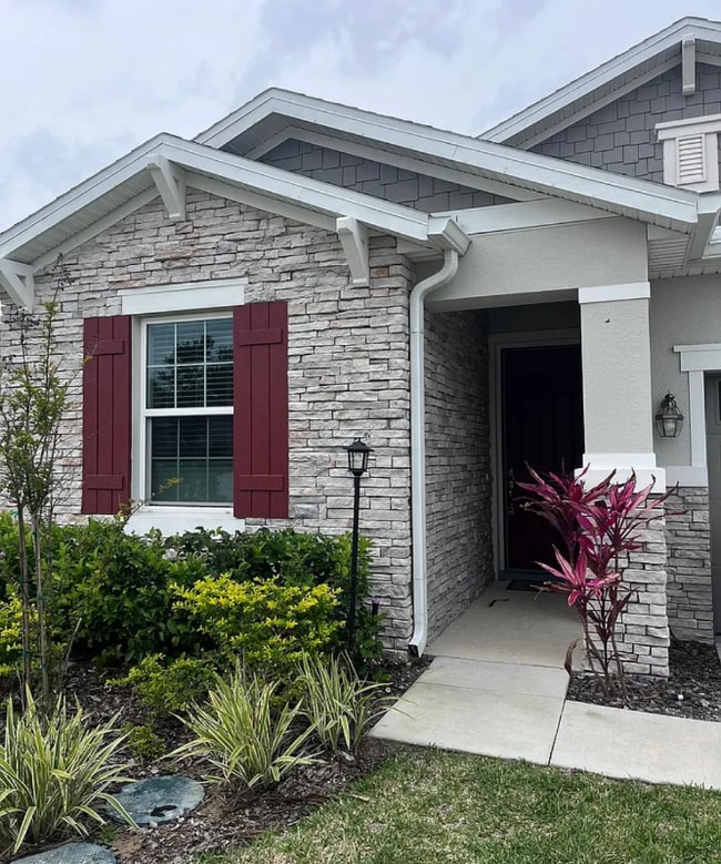 Building Photo - 10208 Spring Lake Dr Rental