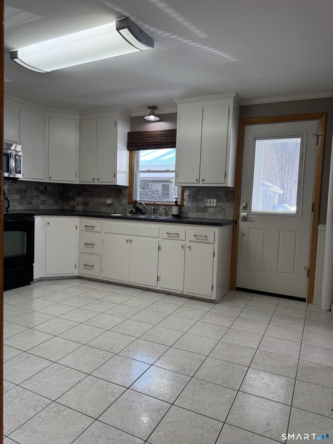 34 Judd St Unit 1