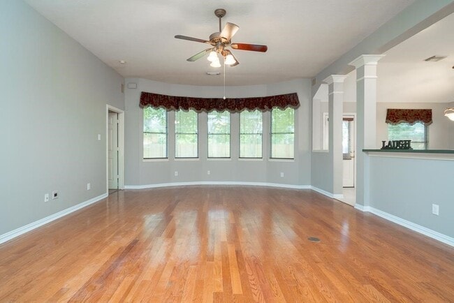 Photo - 7415 Vine Grove Ct