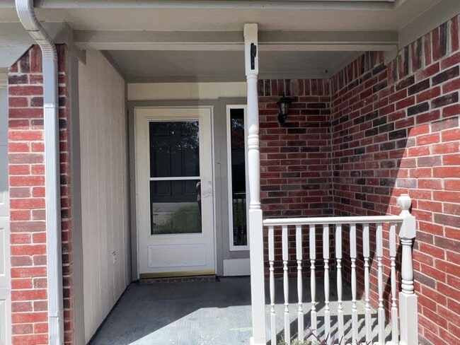 Photo - 5728 Shady Springs Trail