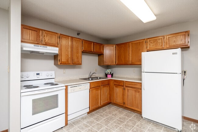 1BR, 1BA - 863 SF - Kitchen