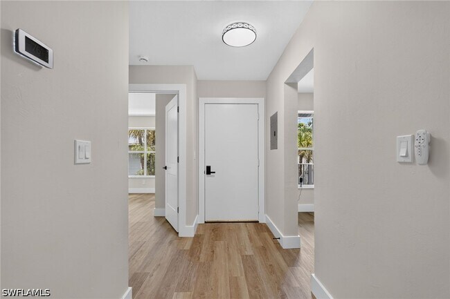 Photo - 1915 Courtyard Way Unit 202