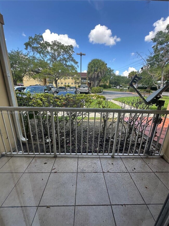 Photo - 13810 SW 112th St Unit 110