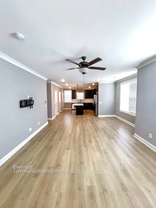 Photo - 504 Whitstable Alley