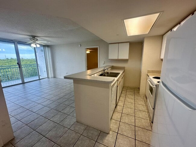 Photo - 3675 Seaside Dr Unit 337