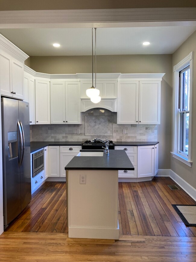 Photo - 503 Lexington Ave