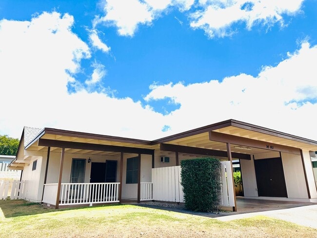 3 Bedroom, 2 Bathroom with Carport (Mililani) - 3 Bedroom, 2 Bathroom with Carport (Mililani) House