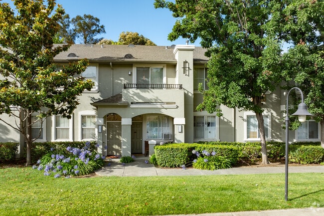 Entrance - Bay Ridge