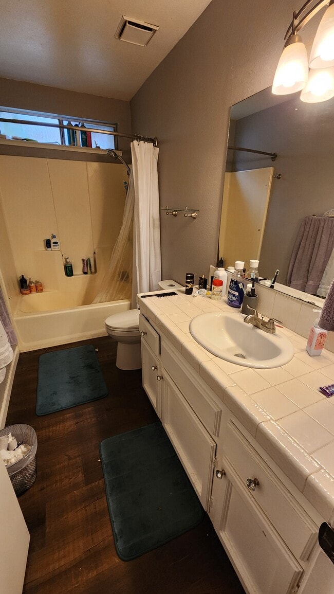 Photo - 2116 Mt Vernon Dr