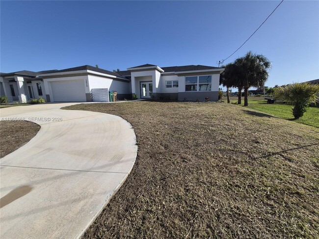 Building Photo - 3820 Embers Pkwy W