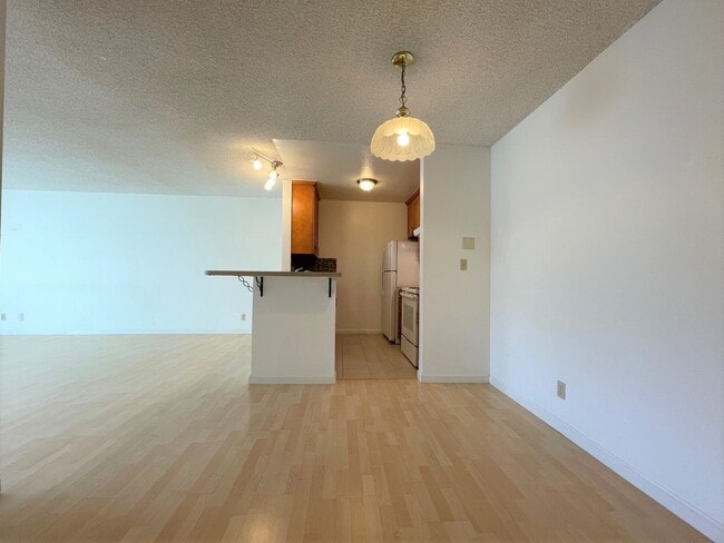 Photo - 373 Half Moon Ln Unit #Apt 309