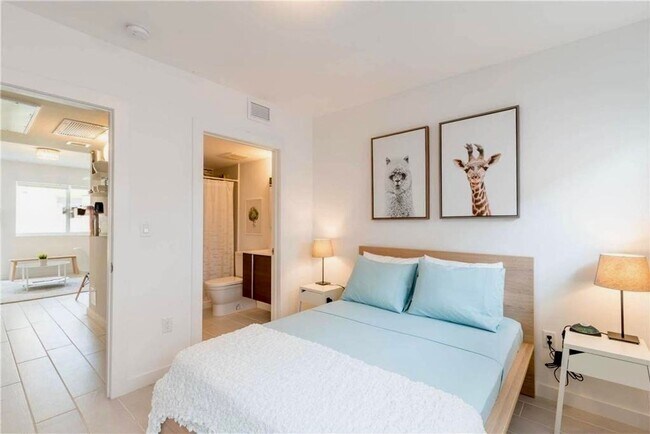 Photo - 740 Meridian Ave Unit 740 Meridian Condo #14