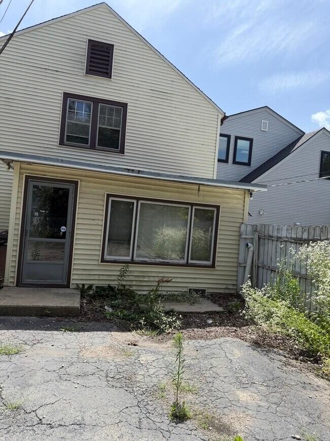 430 W Virginia St