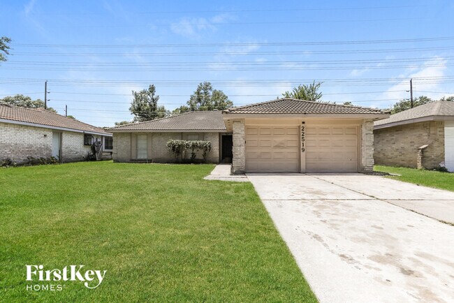 Photo - 22519 Rockgate Dr House