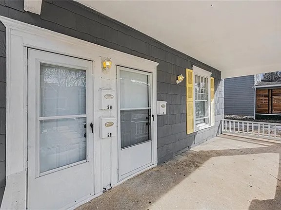 Building Photo - 4029 McGee St Unit 2E