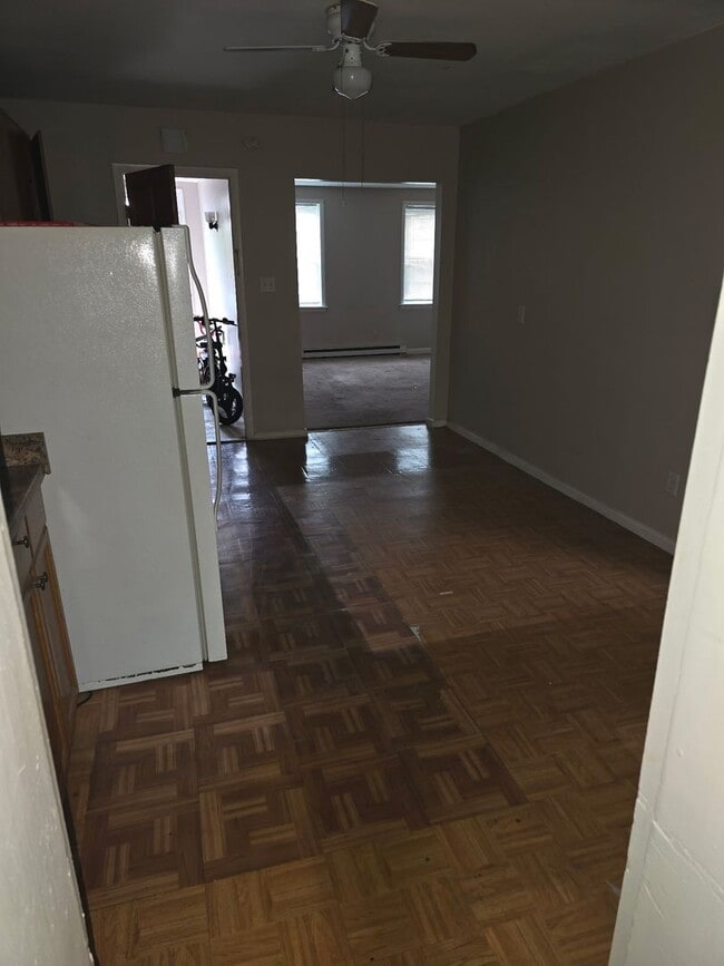Building Photo - 3 Olmstead St Unit 3 Olmstead Street 1