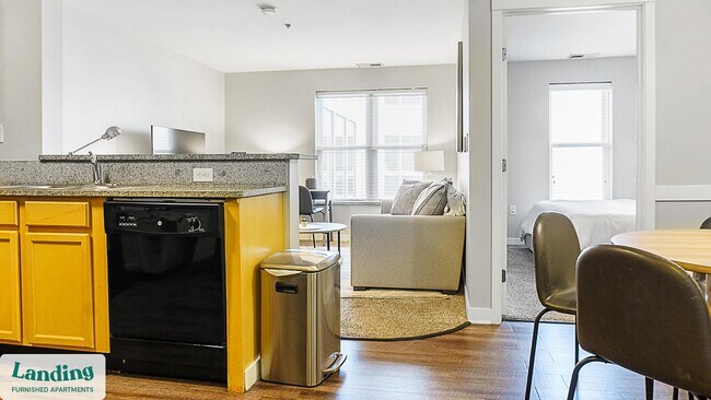 Photo - 335 W 9th St Unit 423.1403801