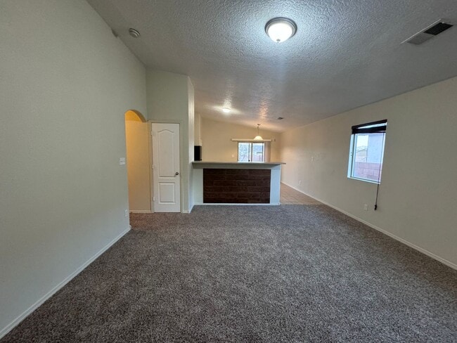 Photo - 3 bed 2 bath 1400 sq ft home