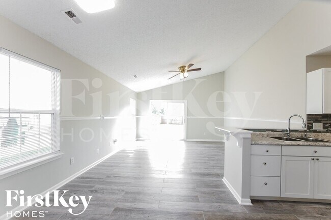 Photo - 9610 Rau Ct