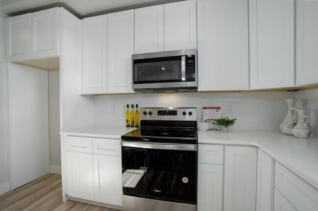 Photo - 11518 W 16th Ave