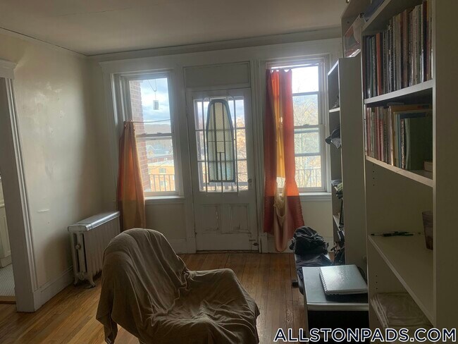 Photo - 28 Quint Ave Unit 55