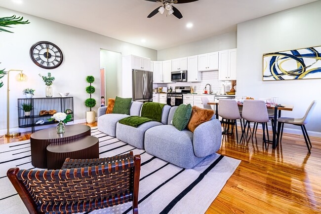 Photo - 30 Chestnut Ave Unit 3