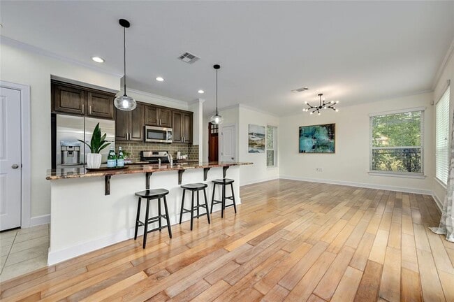 Photo - 4707 Rosedale Ave Unit B