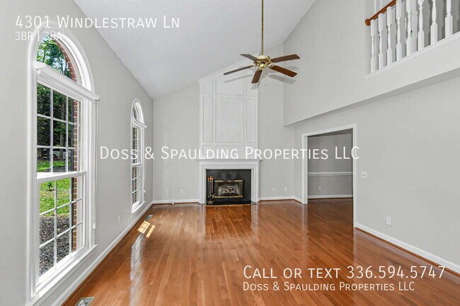 Photo - 4301 Windlestraw Ln
