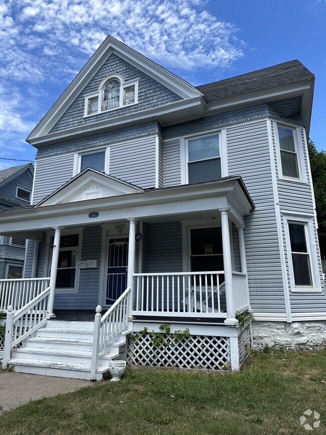 Building Photo - 138 W Beard Ave Unit 2 Rental