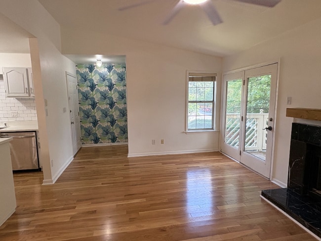 Photo - 330 McGill Pl NE Unidad 508 Rental