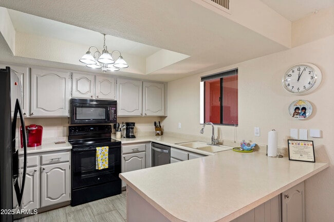4303 E Cactus Rd Unit 222