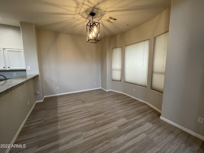 Photo - 16420 N Thompson Peak Pky