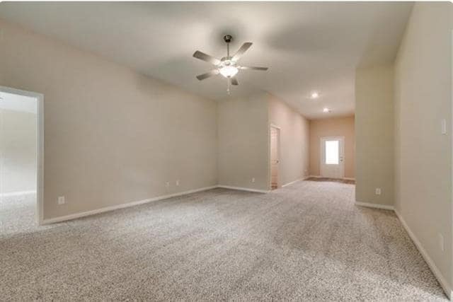 Photo - 328 Lowery Oaks Trl