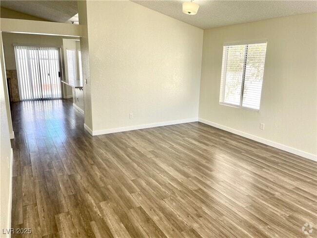 Building Photo - 6248 Small Point Dr Rental