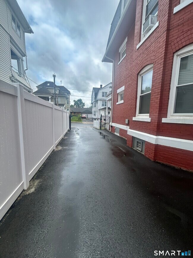 Photo - 34-36-36 Barker St Unit 1
