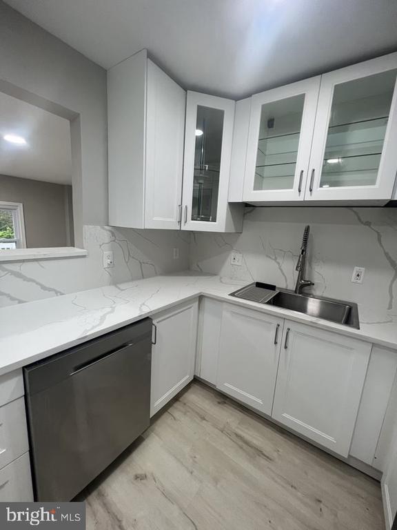 Photo - 3 Lakecrest Cir