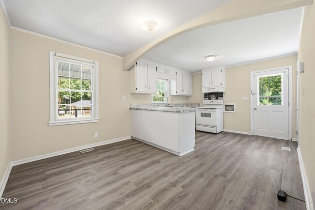 Photo - 608 N 16th St