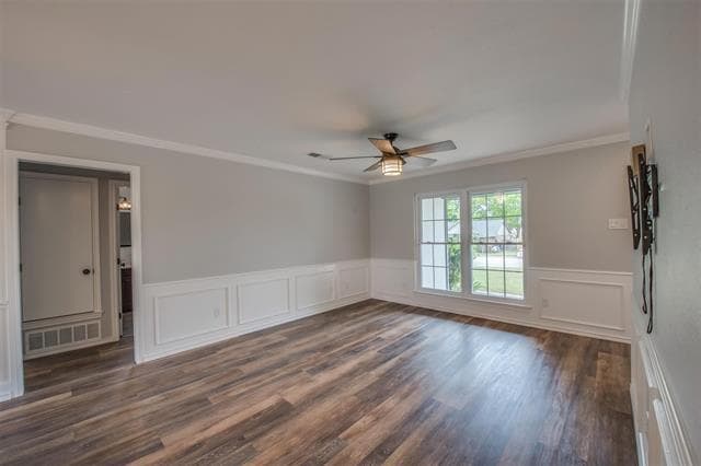 Photo - 301 Cherry St
